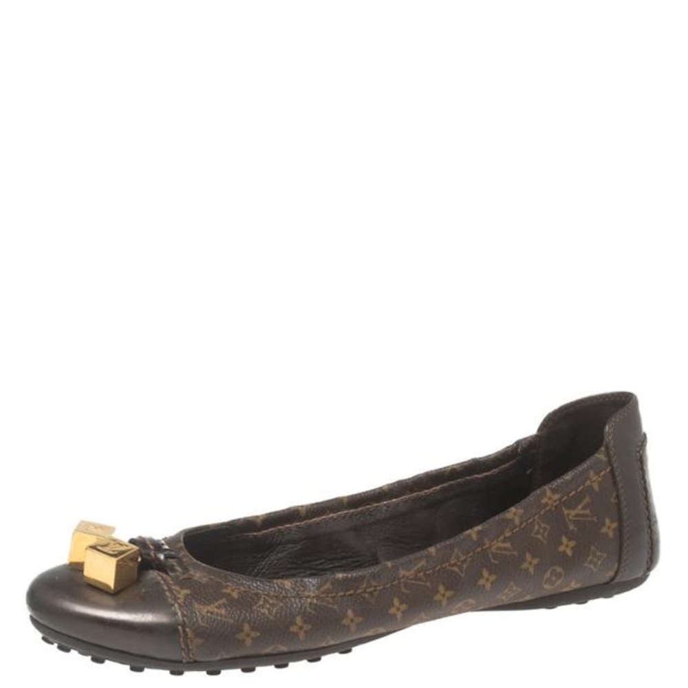 Louis Vuitton Woman’s Flats